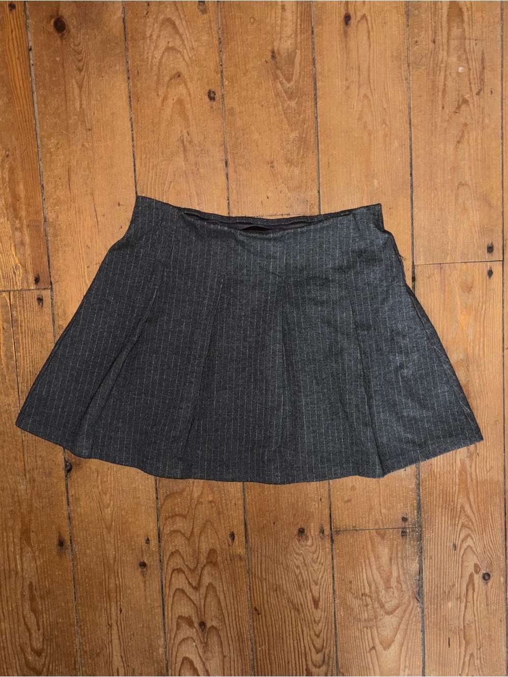 H&M Gray Pinstripe A-Line Women's Skirt